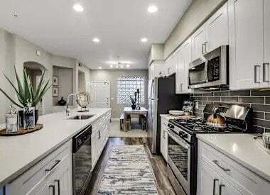 Building Photo - Desert Club