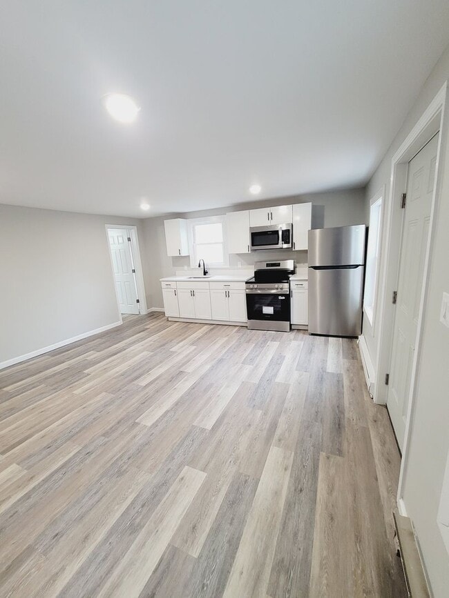 Foto del edificio - One-Bedroom Apartment for Rent Close to Downtown!