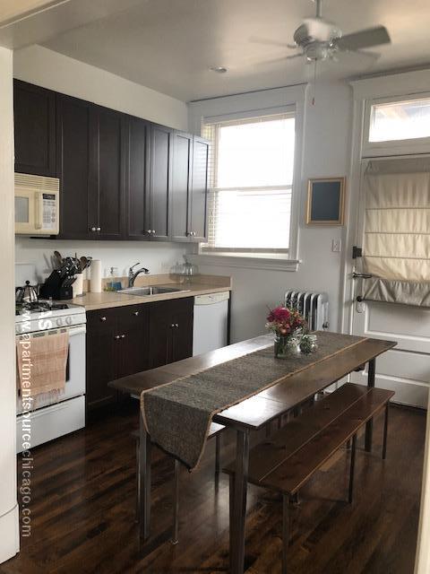 Foto del edificio - 1332 W Carmen Ave