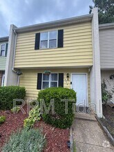 Building Photo - 12714 Woodside Ln