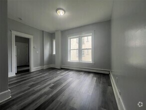 Building Photo - 60 Carroll St