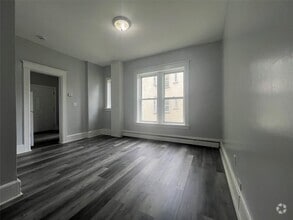 Building Photo - 60 Carroll St