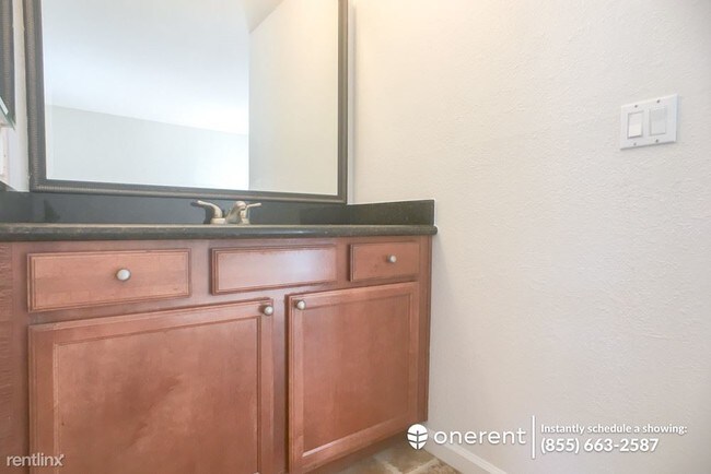 Foto del edificio - 3 br, 2 bath House - 420 Dempsey Road