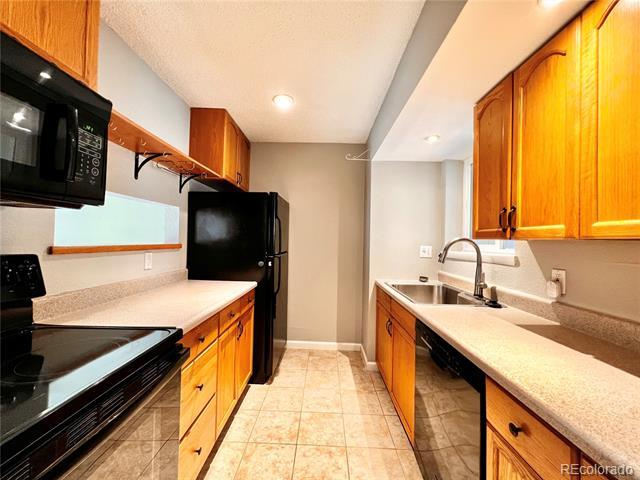 Building Photo - 1608 Longbow Ct