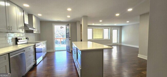 Building Photo - 3594 Abbotts Bridge Rd