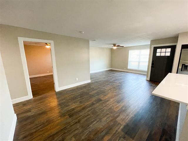 Foto del edificio - 3708 Cranston Ct E