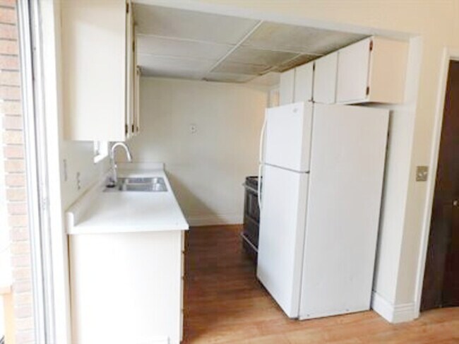 Foto del edificio - 2289 E Windsor St