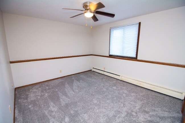 Foto del edificio - 4304 E 26th St
