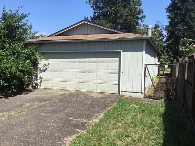 Foto del edificio - Arbor Lodge Ranch