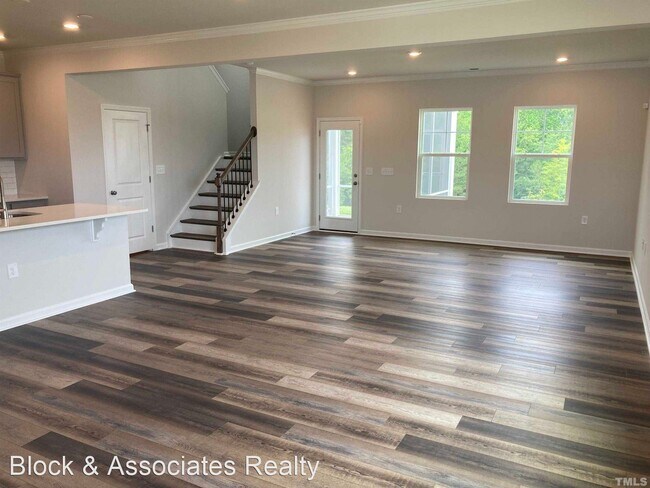Foto del edificio - 3 br, 2.5 bath House - 1825 Caen Street
