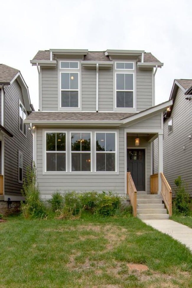 Awesome 4BR/3BA home located in one of Nashville’s hottest neighborhoods — The Nations! - Awesome 4BR/3BA home located in one of Nashville’s hottest neighborhoods — The Nations!