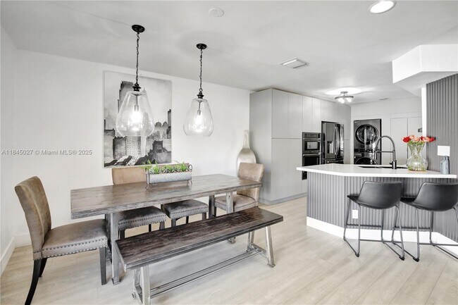 Foto del edificio - 5326 SW 126th Ave