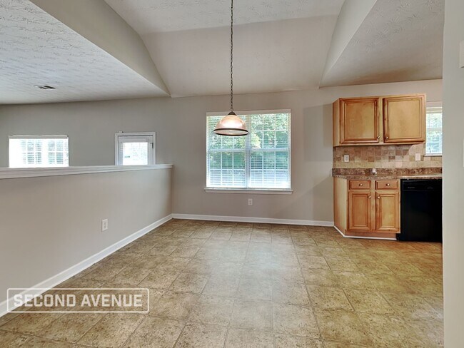 Building Photo - 4202 Kensington Cove