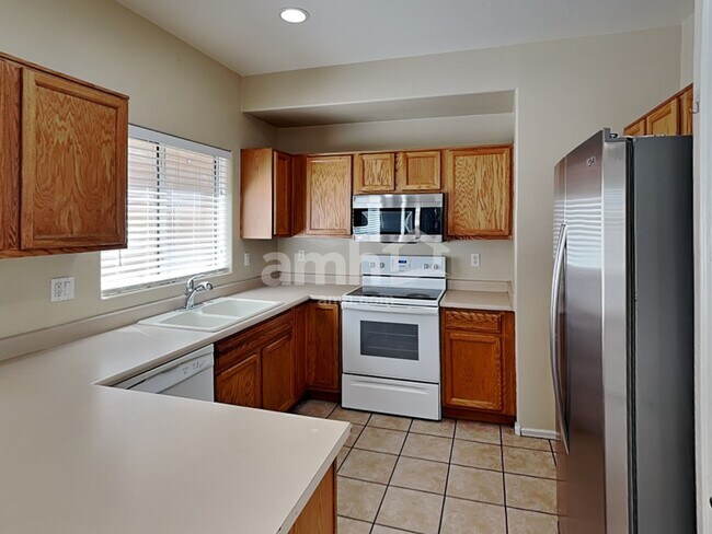 Foto del edificio - 8852 W Hess St