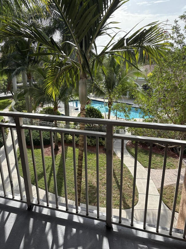 Building Photo - 6529 Emerald Dunes Dr