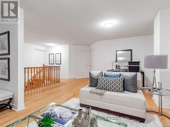 Photo du bâtiment - 3181 Bayview Ave