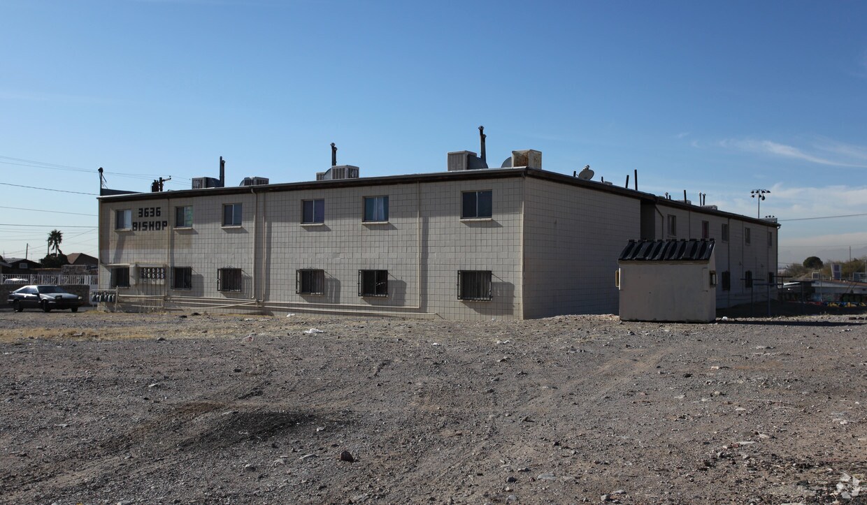 Foto del edificio - 3636 Bishop Ct
