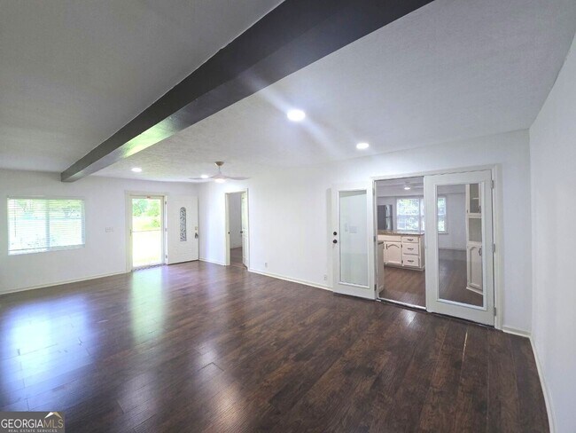 Foto del edificio - 2821 Meadowlark Trail NW