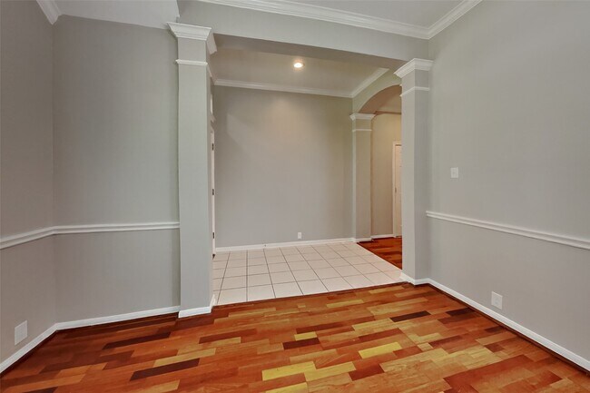 Foto del edificio - 7219 Bethany Bay Dr