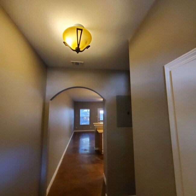 Foto del edificio - Beautiful Town Home