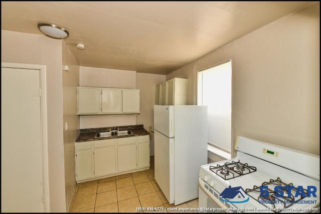 Building Photo - 1 bedroom in El Paso TX 79901