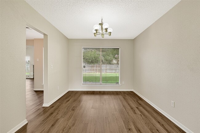 Building Photo - 4010 Spring Garden Dr