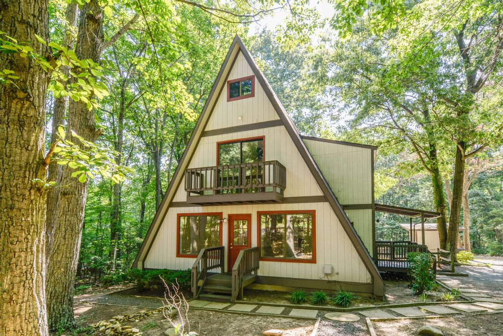 Primary Photo - 2911 Jackson Dr