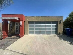Building Photo - 1218 Olancha Dr