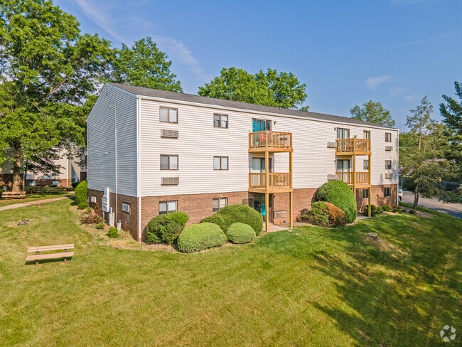 Building Photo - Patriot Walker (FKA Village Hill)