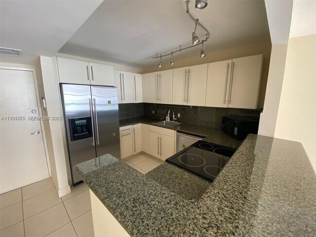 Foto del edificio - 1228 West Ave