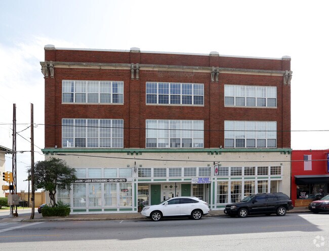 Foto del edificio - Travis Lofts