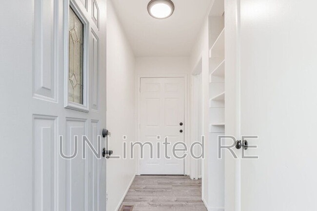 Foto del edificio - 4555 S Lake Mary Rd