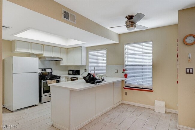 Foto del edificio - 5923 Laredo St