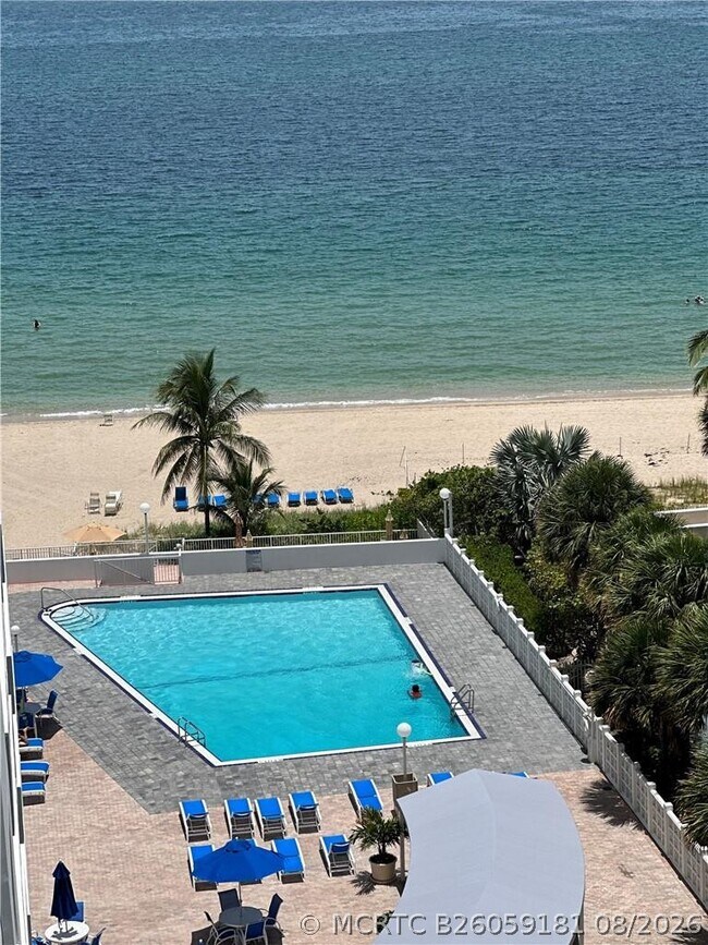Foto del edificio - 4250 Galt Ocean Dr