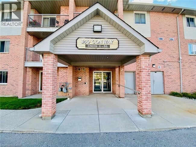 Photo du bâtiment - 140 Conway Dr