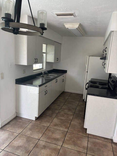 Foto del edificio - 1703 N Pompano Ave