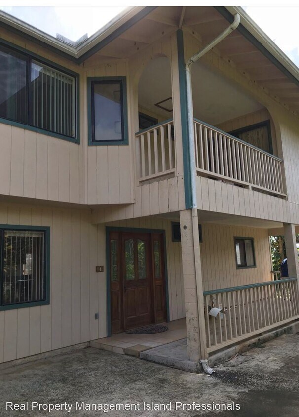 4 br, 3.5 bath House - 4403-B Omao rd - 4 br, 3.5 bath House - 4403-B  Omao rd