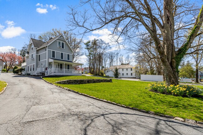 Foto del edificio - 1 St Johns Pl