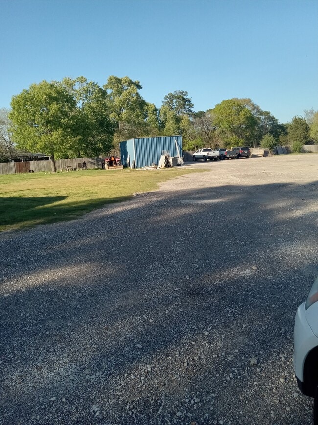 Building Photo - 0 Goodson Rd