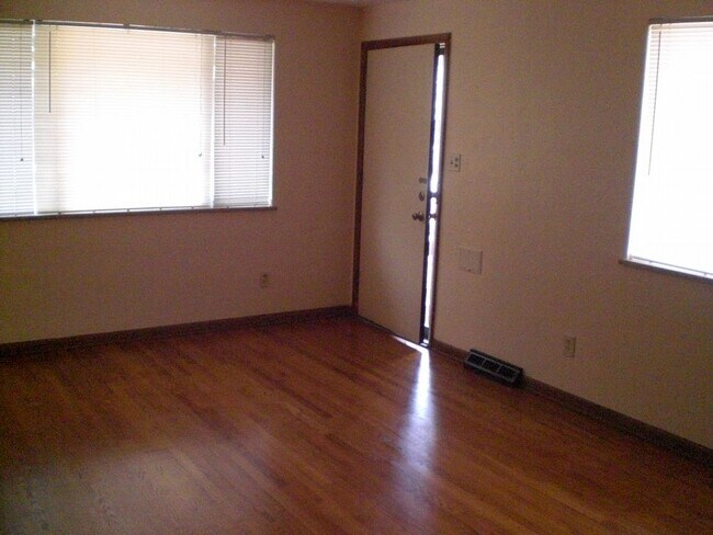 Foto del edificio - 3442 Decatur St