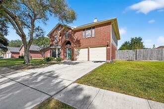 Building Photo - 7115 Renfro Dr