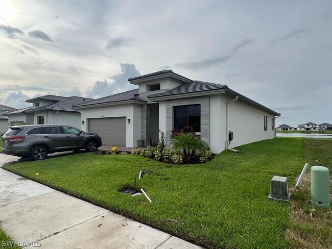 Building Photo - 4943 Brigata Wy