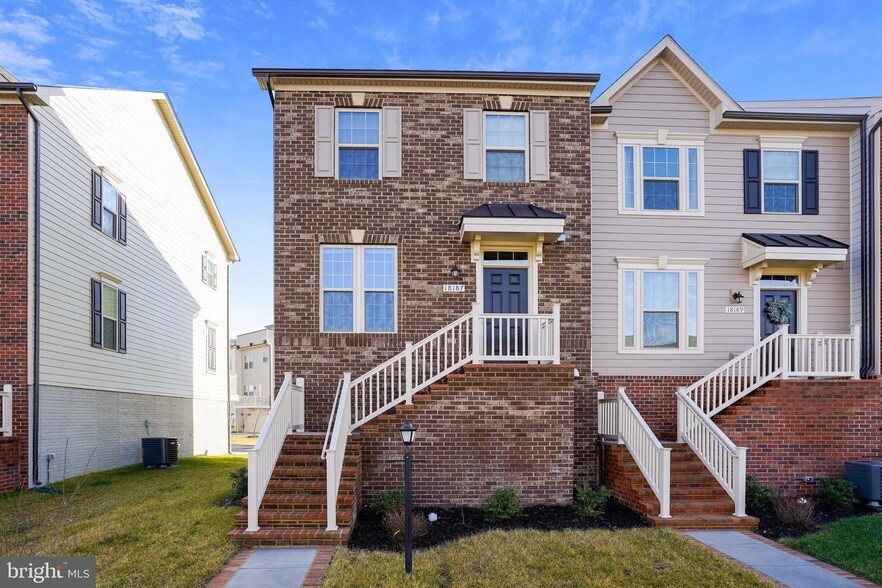 Foto principal - 18187 Red Mulberry Rd