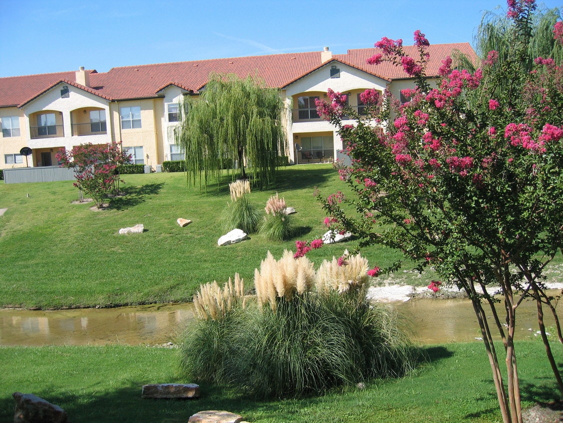 Villas Of Preston Creek Apartments Plano, TX