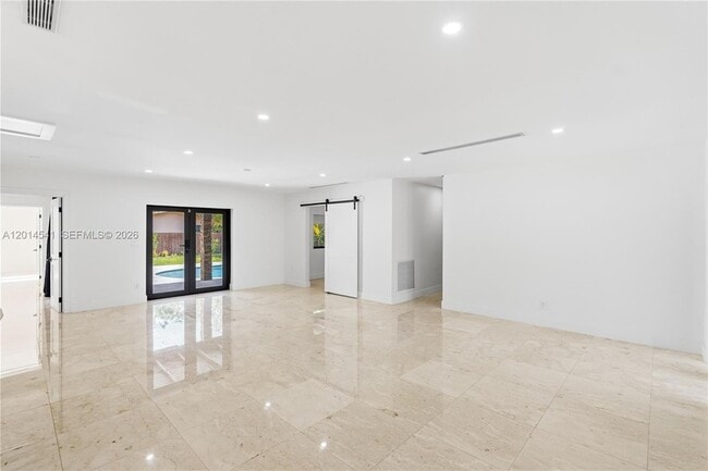 Building Photo - 7985 SW 136th St