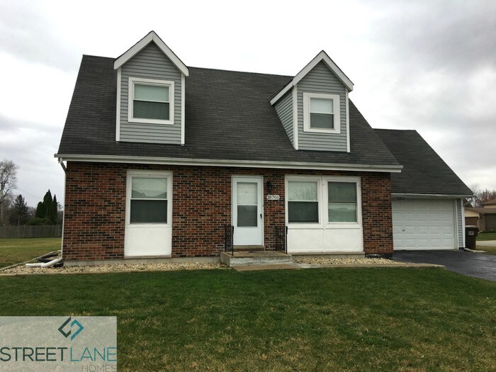 Foto principal - 18701 Oakwood Ave