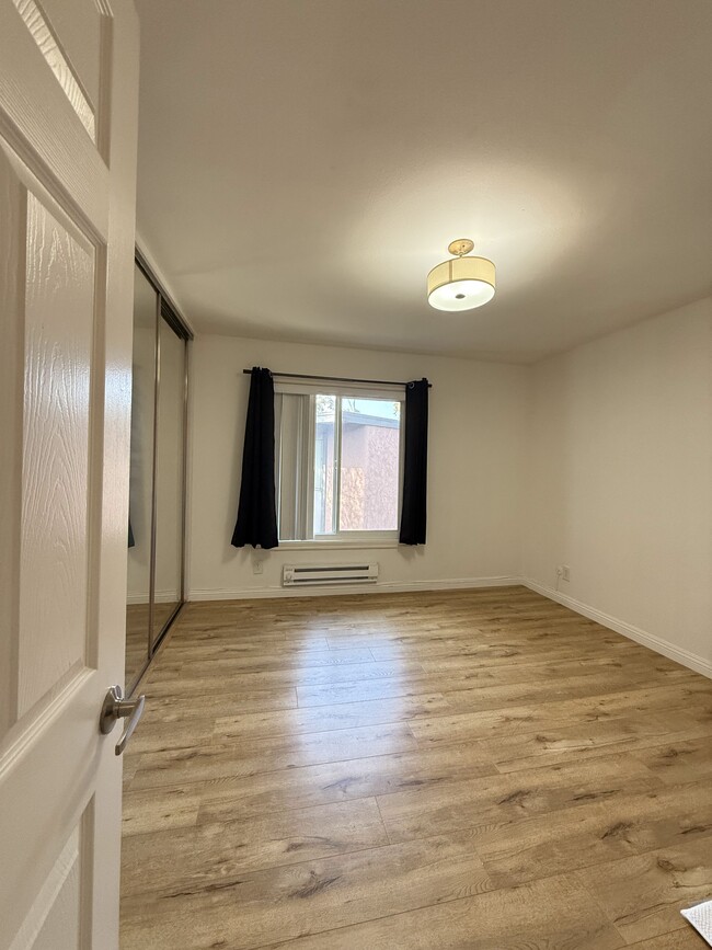 Building Photo - 1123 Sepulveda Blvd