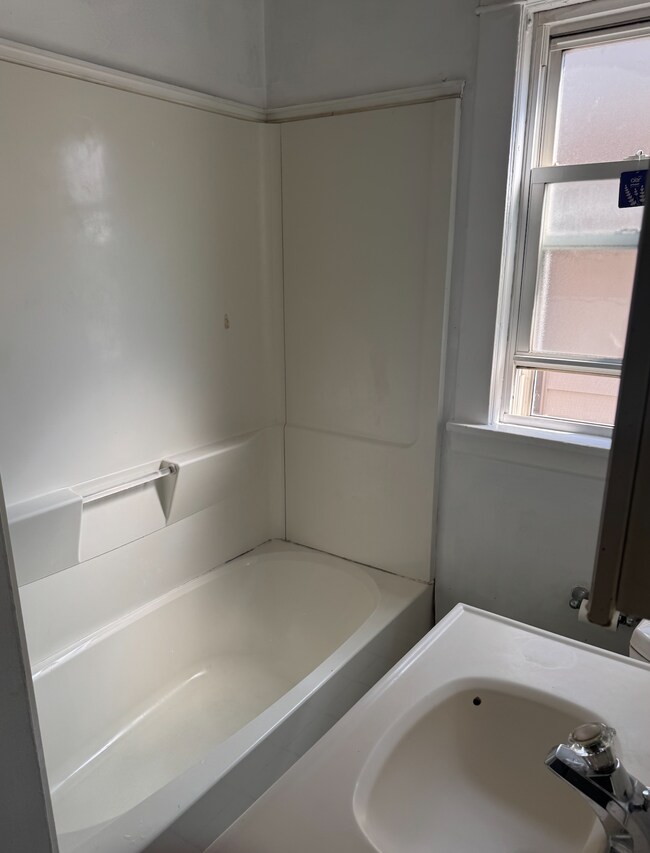 Baño - 2179 Murray Hill Rd