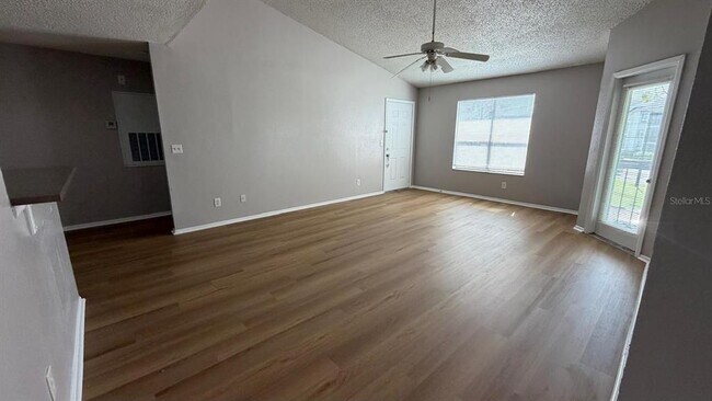 Building Photo - 2260 Cascades Blvd