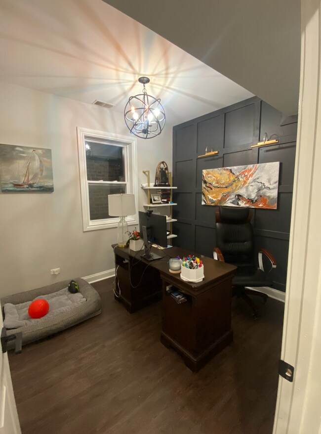 Dormitorio 1 - 1718 N Campbell Ave